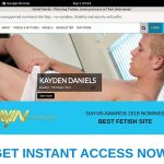 Undie Twinks Mit Bankkarte Undie Twinks Mit Bankkarte